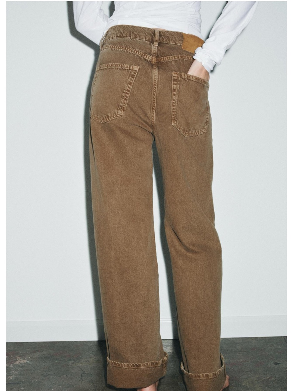 Zara Mid-Rise Brown Jeans NWT - Picture 3 of 7